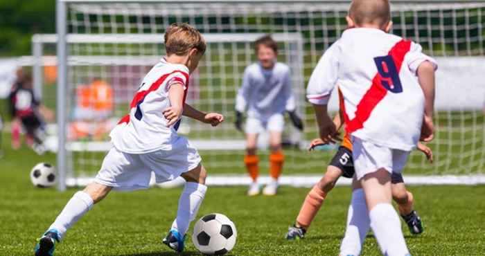 Organizacja cyklu meczów piłki nożnej dla dzieci: polski sport talenty